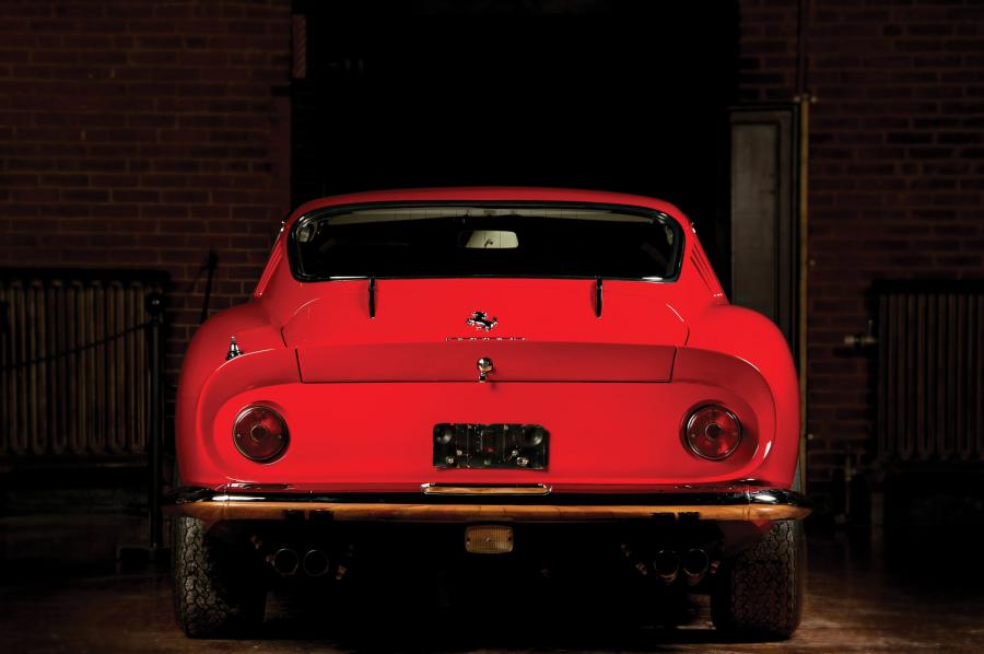  Ferrari 275 GTB/4 Berlinetta 1968 года  (фото 17 из 29)